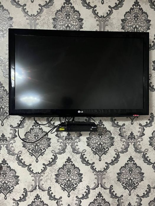 LG TELEVIZOR,Tunneri bilan