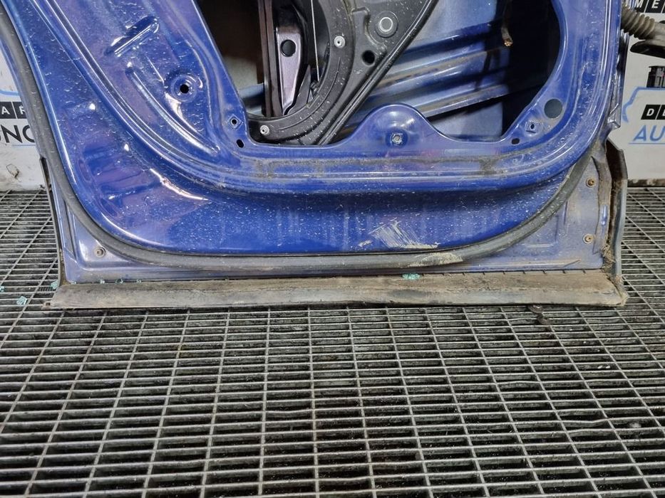 Usa Stanga Spate Volkswagen Tiguan 5N 2007 - 2011 SUV 4 Usi Albastru (1114) ZGÂRIATA