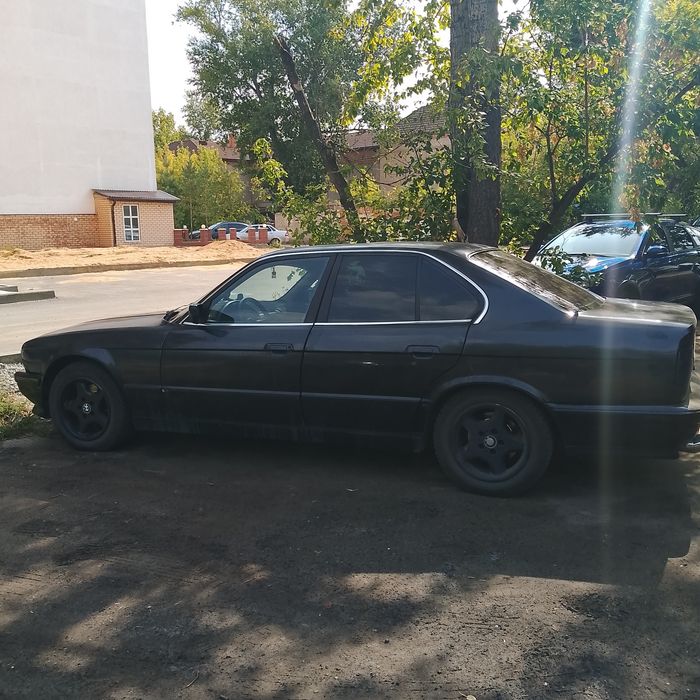 Торг есть срочно. BMW Е34