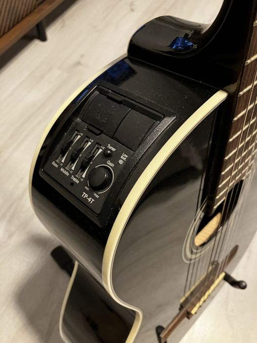 Chitara Takamine electro clasica