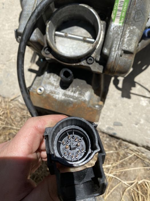 Дроссельная заслонка