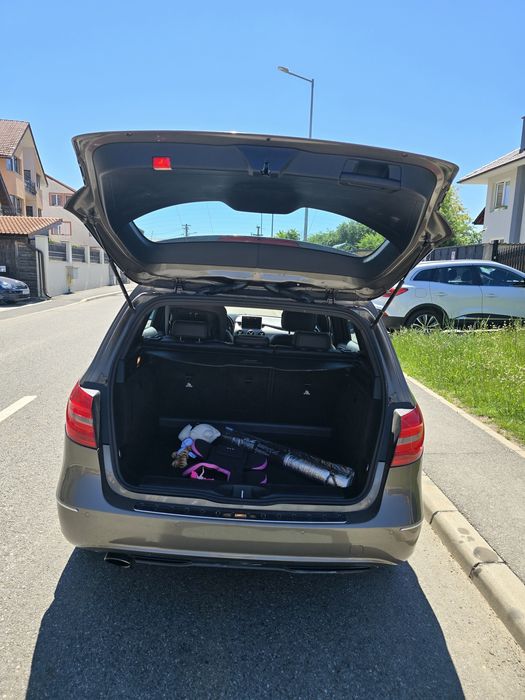 Mercedes -Benz B class