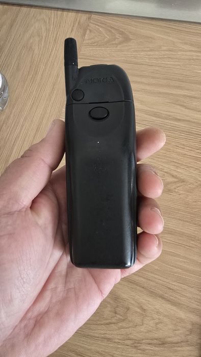 Telefon Nokia model vechi