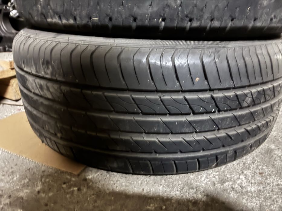 Продам резину, лето 17 .