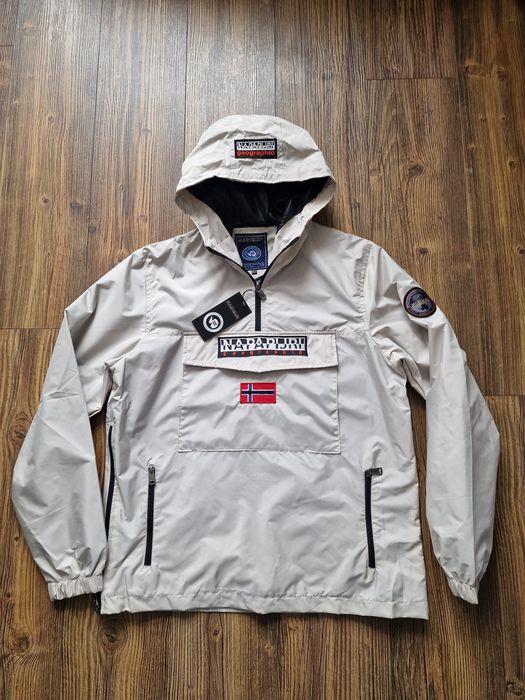 Страхотна мъжка ветровка яке размер S M L XL 2XL