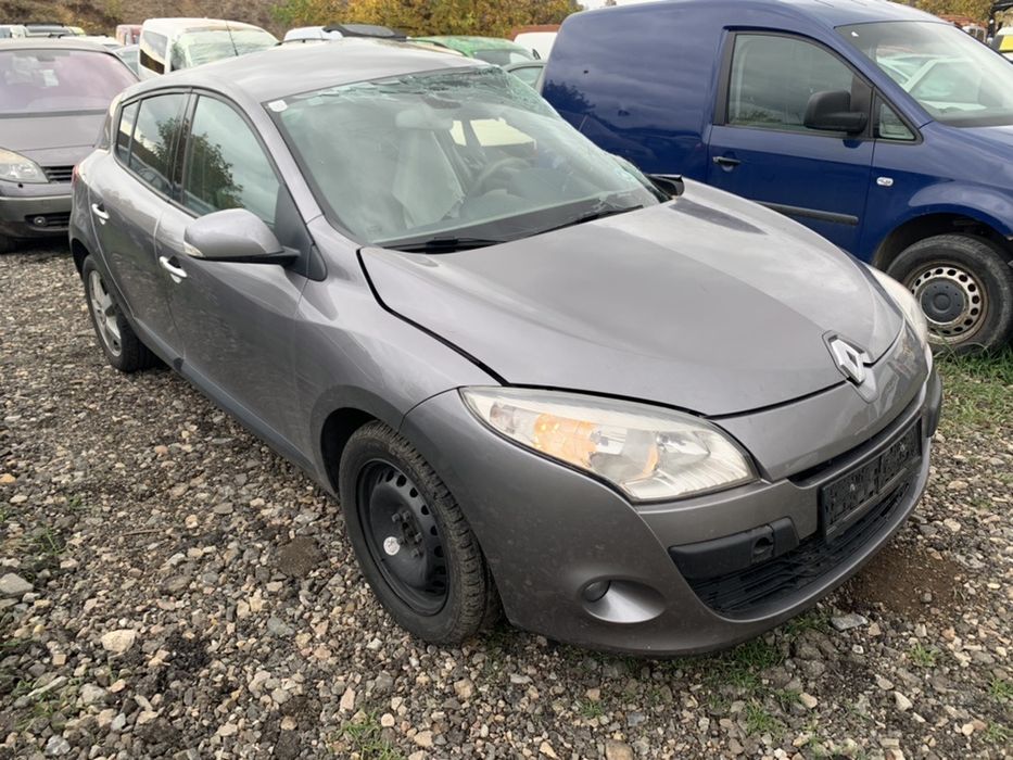 НА ЧАСТИ! Renault Megane III 1.5 dCI 110 кс. K9K J8 Рено Меган 2010 h=