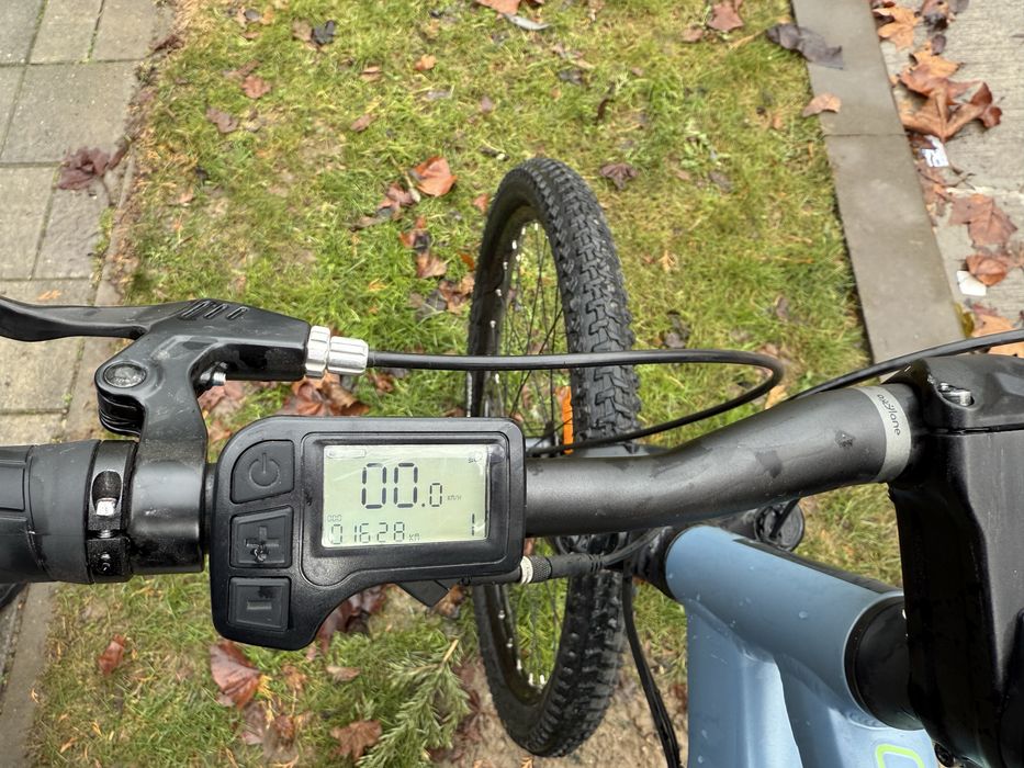 Bicicletă Rockrider MTB electrică E-ST 100