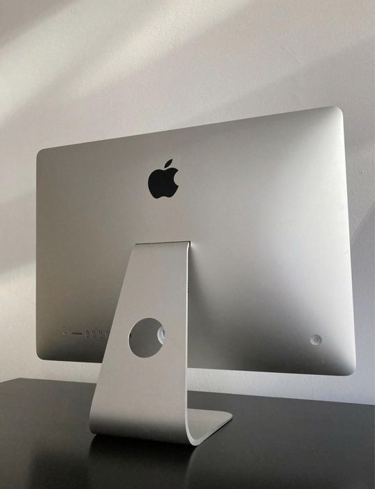 Apple iMac Retina 4K 2017 vand sau schimb