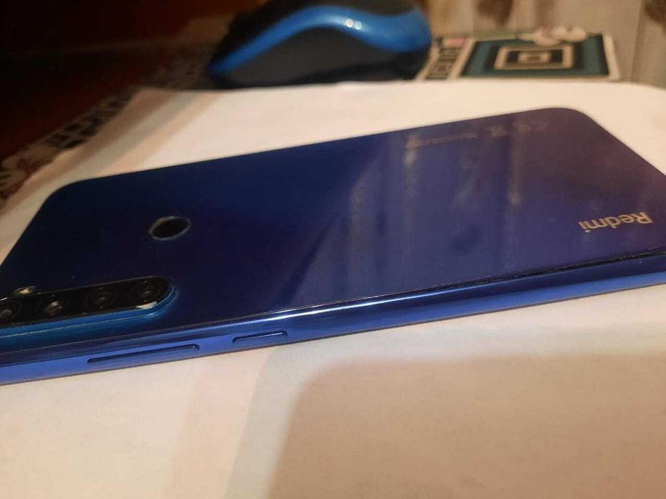 Продам телефон Redmi Note 8 Neptune Blue
