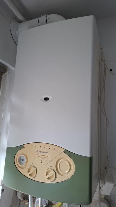 Centrala termica ariston 24 kw