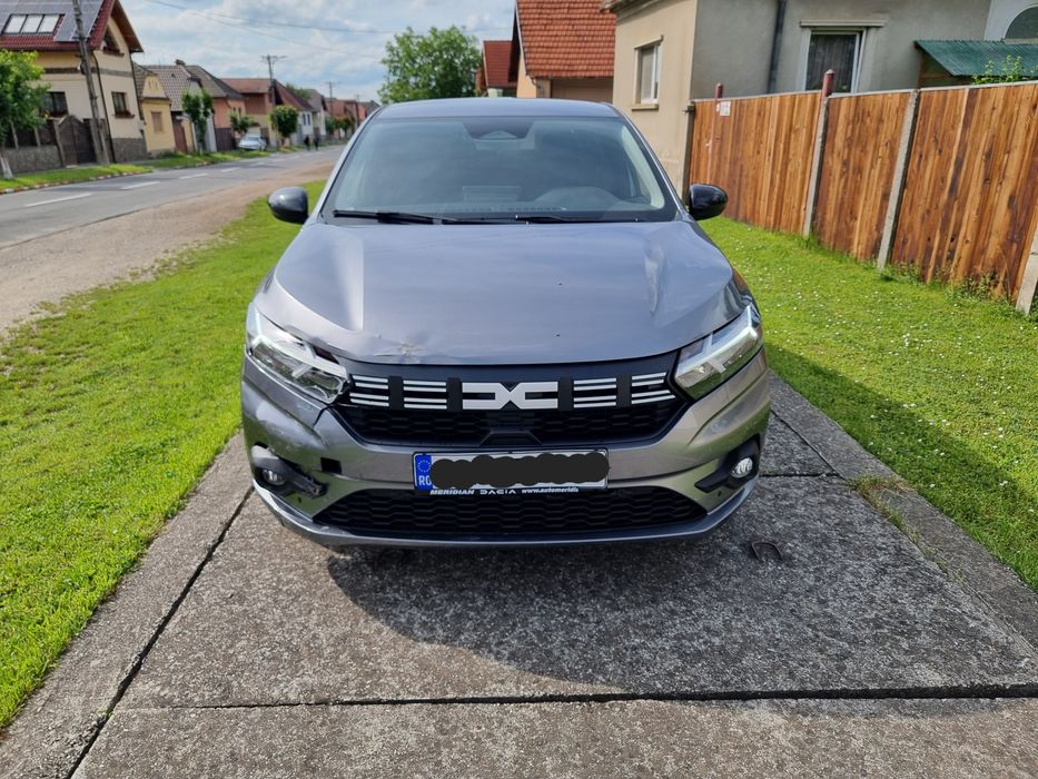 DACIA Logan 2025 — imagine 2