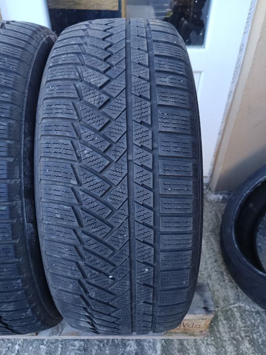 235 50 R 19. Continental Дот 4020