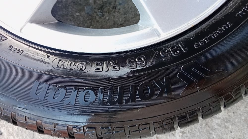 Jante cauciucuri anveope iarna 195 65 15 Golf 4 Bora