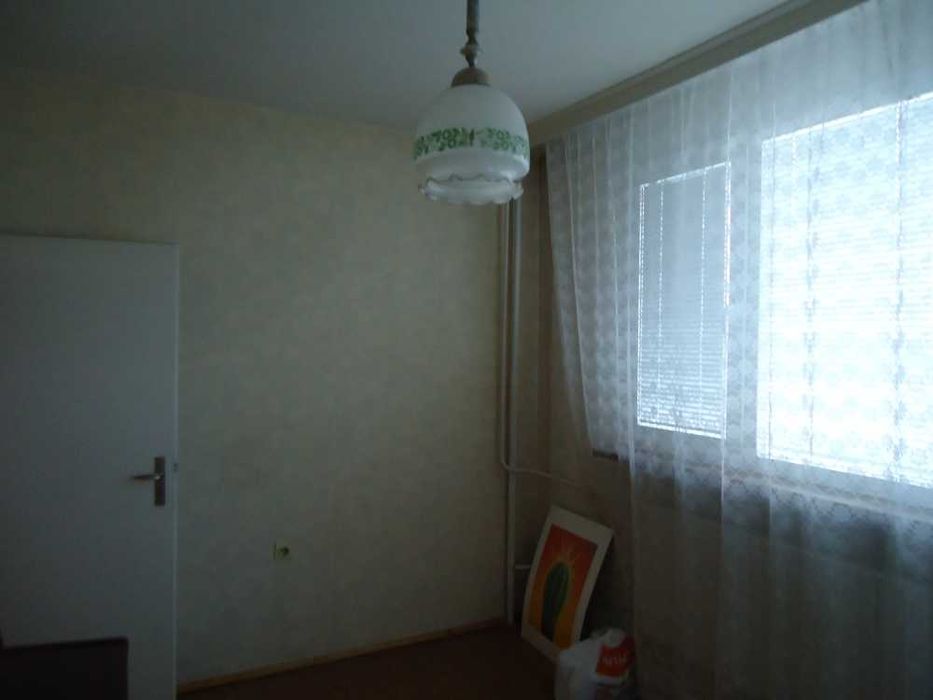 Двустаен апартамент във Връбница 1