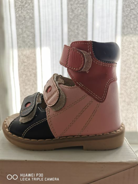 Продам сандали ортопедические