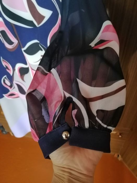 Продам    платье