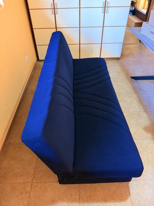 Vand canapea extensibila ca noua