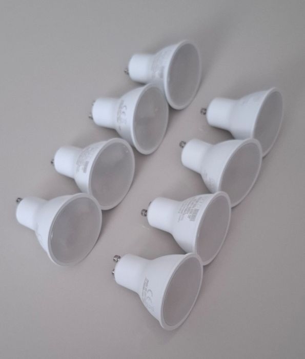 Becuri GU 10 10W 4000K lumina neutra 220-240V