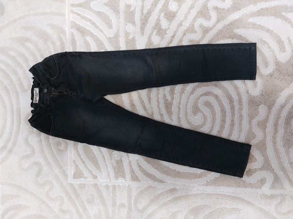 Продам вещи для девочек 140-152 размеры