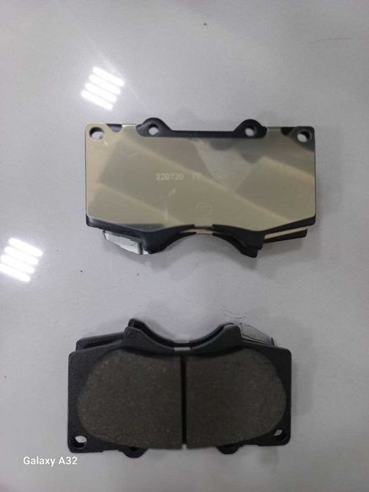 JAC M4  kalotka oldi orqa