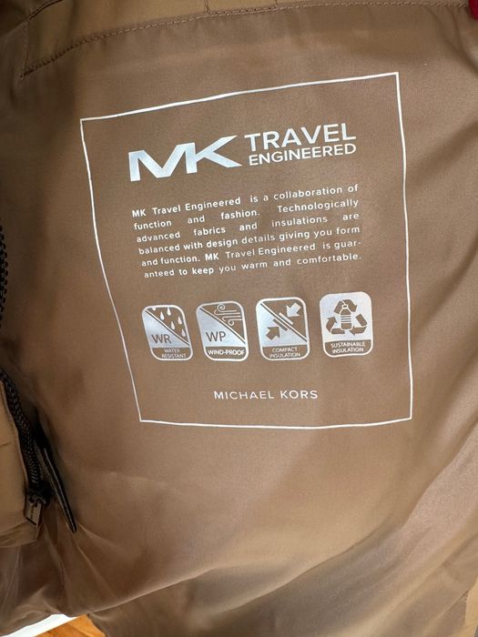 Чисто ново яке Майкъл Корс