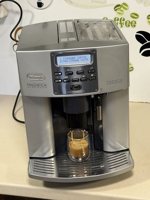 Кафемашина кафе автомат delonghi Elegance с гаранция