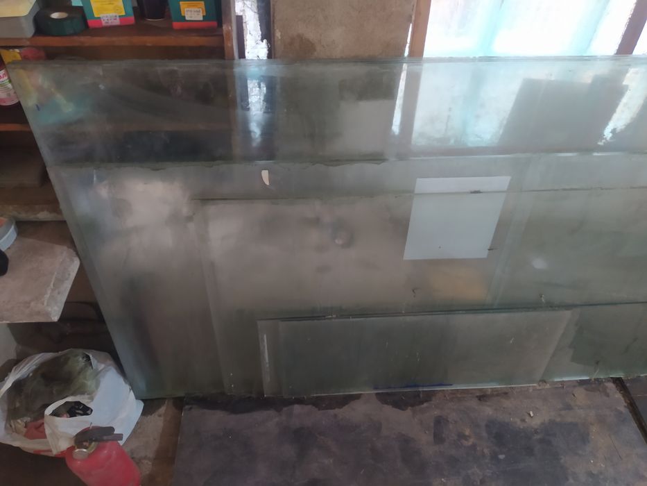 Стекло обыкновенное