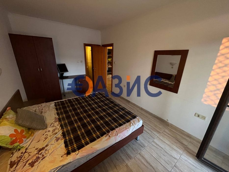 Продава се Четиристаен апартамент в Свети Влас - 138 кв.м за 1033 €/кв.м - Снимка #8