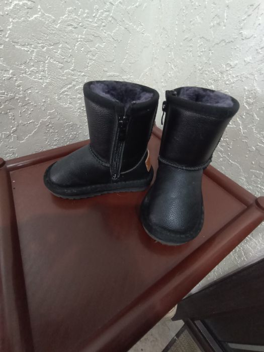 Продам детские уги!