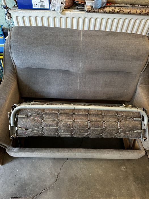 Разтегаем диван с елегантна сива тапицерия