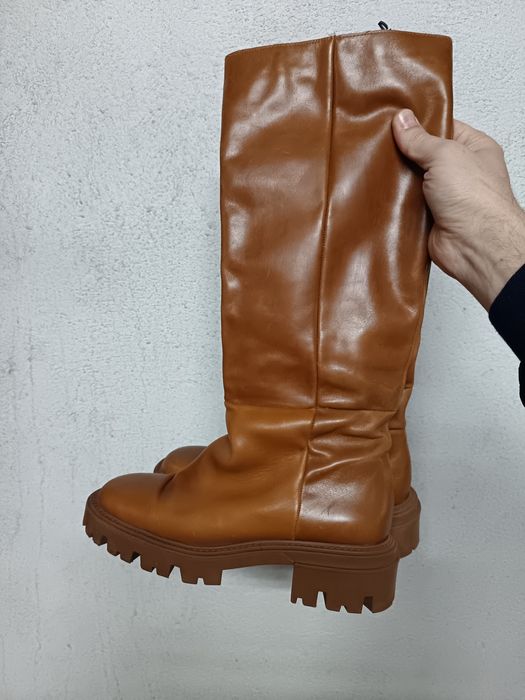 Дамски ботуши ZARA