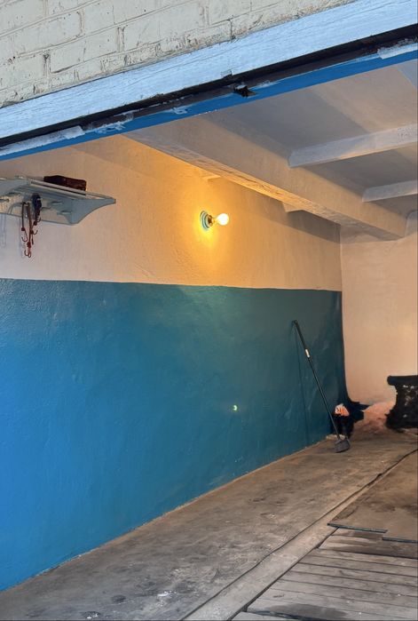 Продам гараж (в центре)