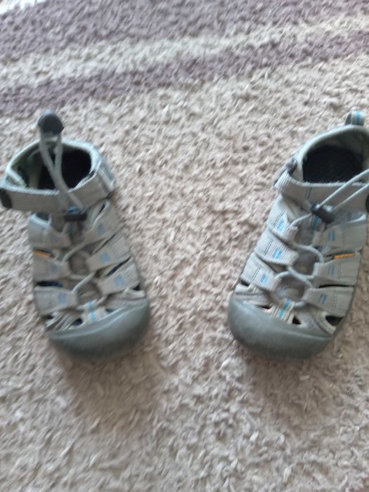 KEEN детски сандали 30 номер