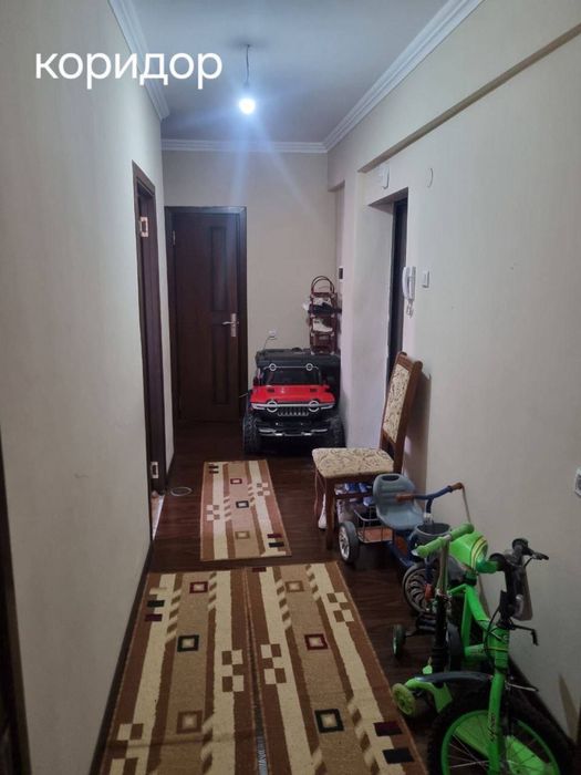 Сергели Янги Хает 8-худуд продается 2*3/3/9 квартира.