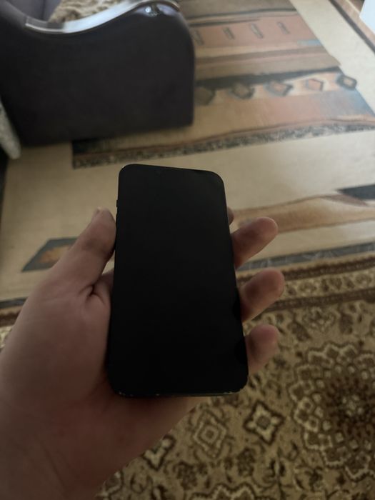Продам iphone 14 128