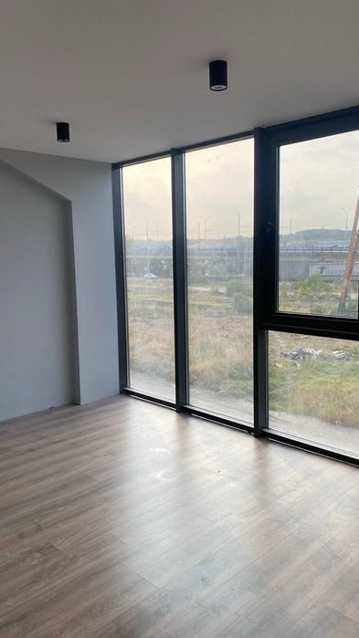 Дава се под наем Офис в Хасково, Дружба 1 - 170 кв.м за 520 € - Снимка #9