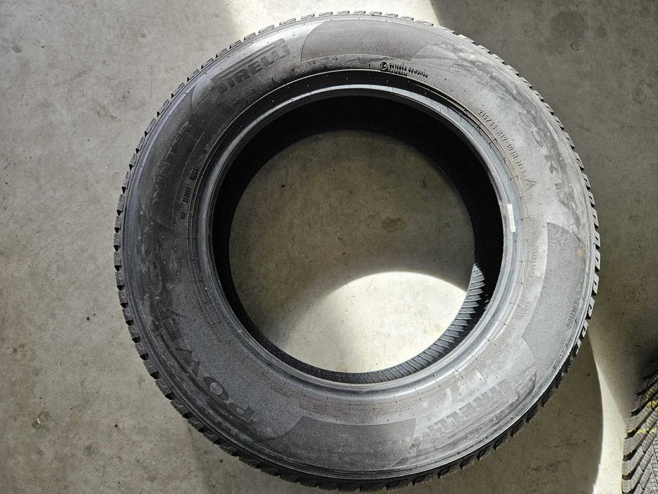 2 Anvelope IARNA 215.65.17 'Pirelli' [dot 2024] ; ca NOI