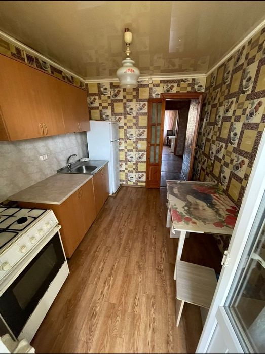 Сдаётся 3 ком Ажар  Центр Командировонных