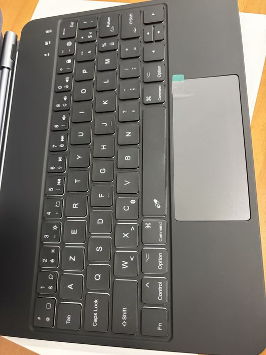 Tastatura Magic Keyboard pentru iPad Air 11 2024 – Earto - Touchpad, iluminare RGB – AZERTY