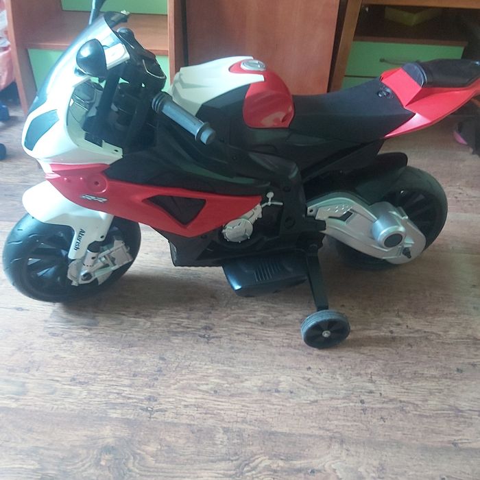 Електрически мотор BMW