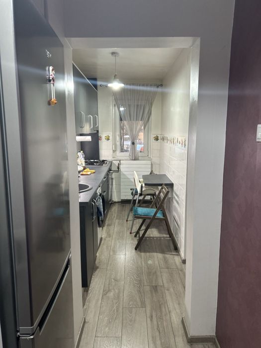 Apartament 3 camere - direct de la proprietar