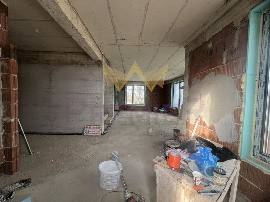 Продава се Къща в Варна, м-т Траката - 208 кв.м за 1030 €/кв.м - Снимка #2