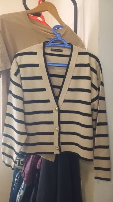 Женский джемпер продам 52р