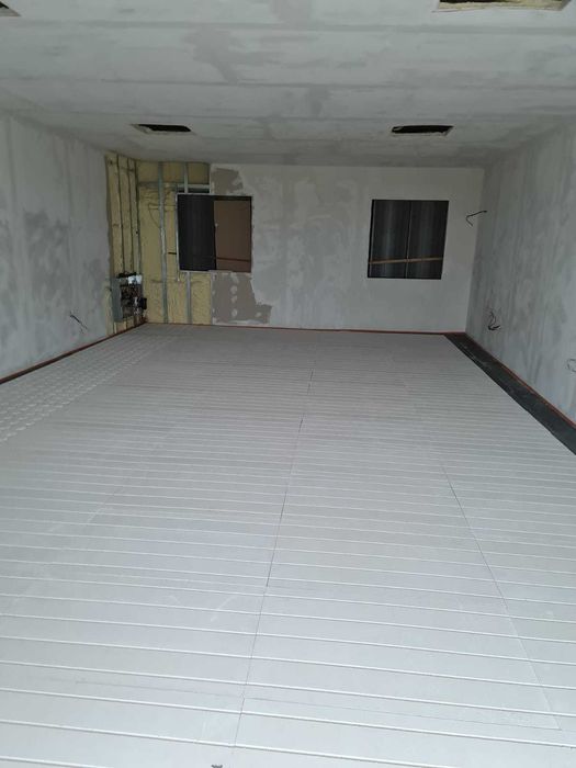 Zugrăvim tragem glet montam gresie faianță parchet