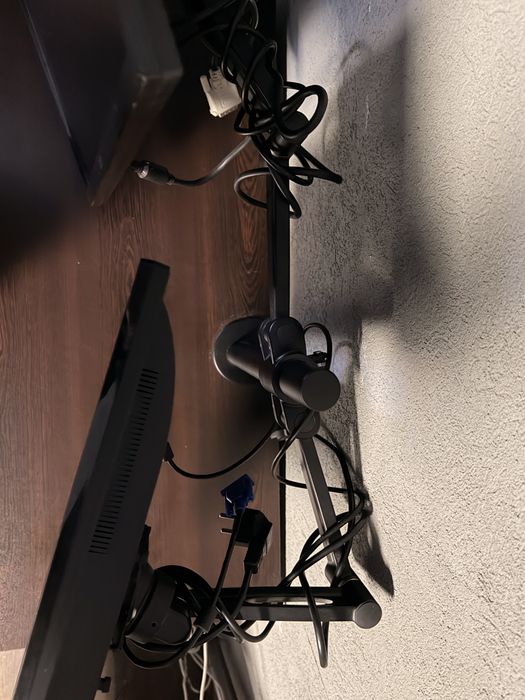 Монитори със стойка Acer