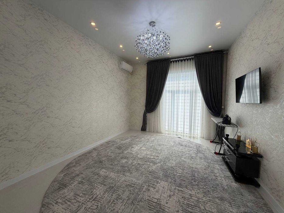 Продаётся 3х комн квартира мансарда на 6 этаже Ор-р  Шайх ул олам