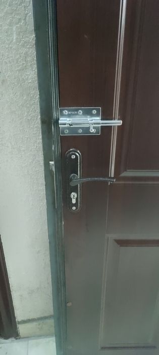 Вскрытие дверей установка замков