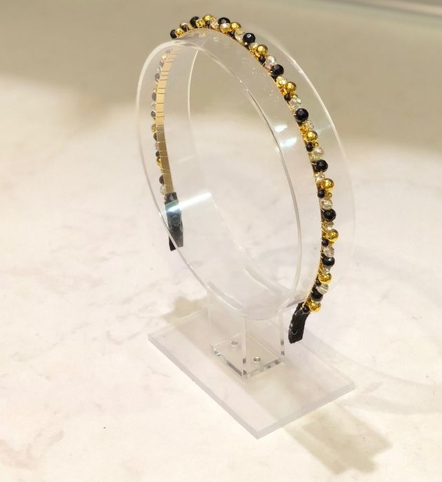 Диадеми за глава