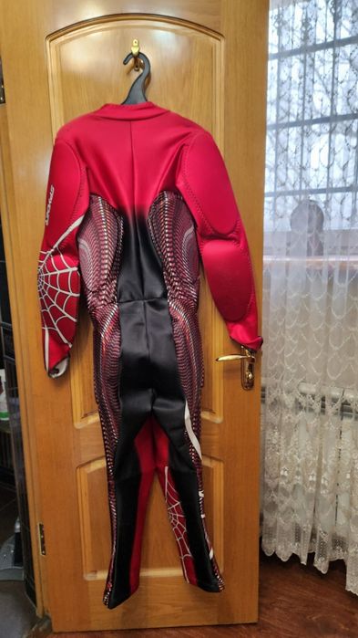 Горнолыжный костюм Spider
