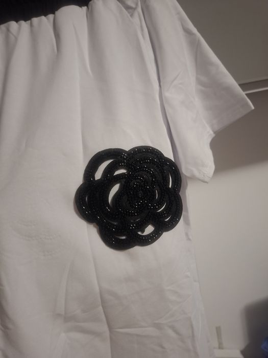 Compleu alb 2 buc pe stoc